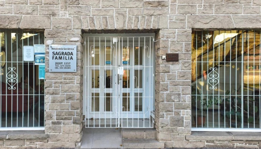 SE INCENDIÓ UN GERIÁTRICO EN MAR DEL PLATA: HAY CUATRO MUERTOS Y VARIOS HERIDOS